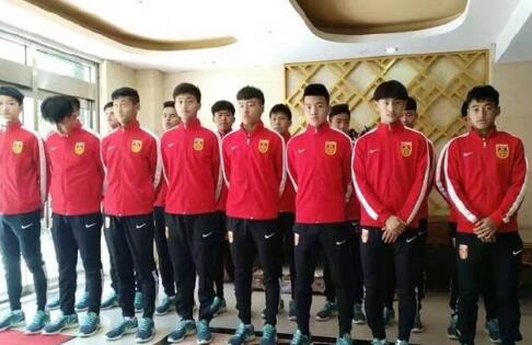 亚洲福利在线观看